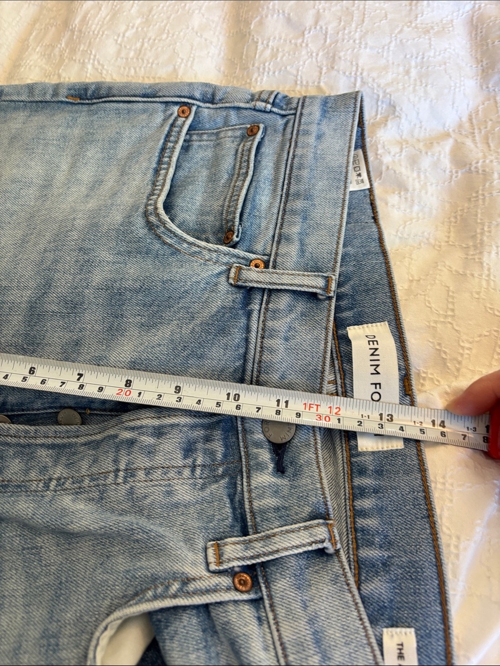 Denim Forum The Arlo Hi-Rise Straight
Jean Light Wash Size 31 25"L - Picture 13 of 13